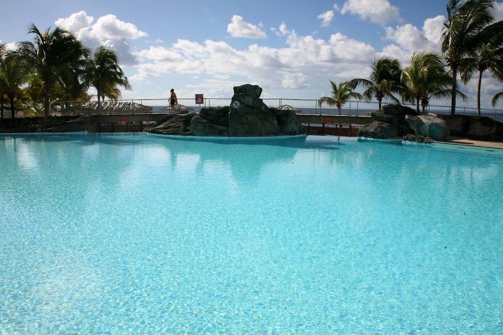 Le Manganao Aparthotel Saint-Francois  Exterior foto